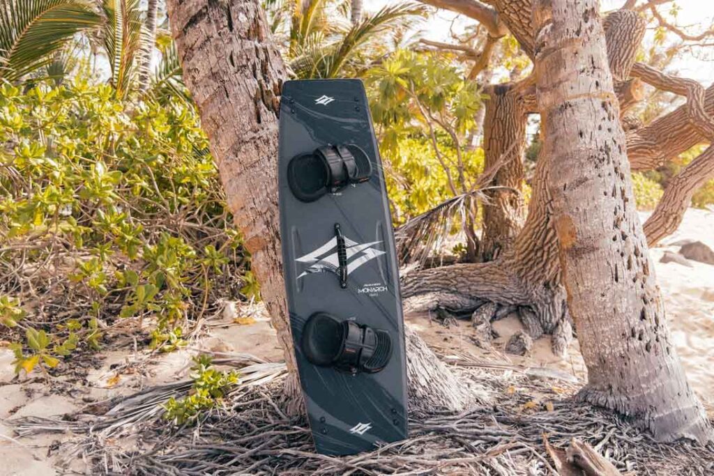 Naish Monarch 2025 Kiteboard - Gallery 02